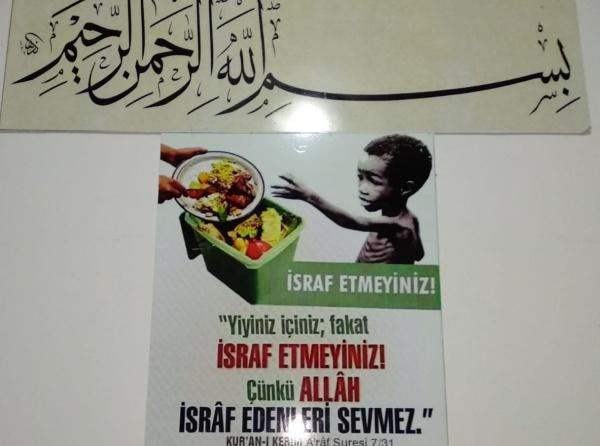 Okulumuzun Koridorlarında Ayet,  Hadis ve Özlü Sözler