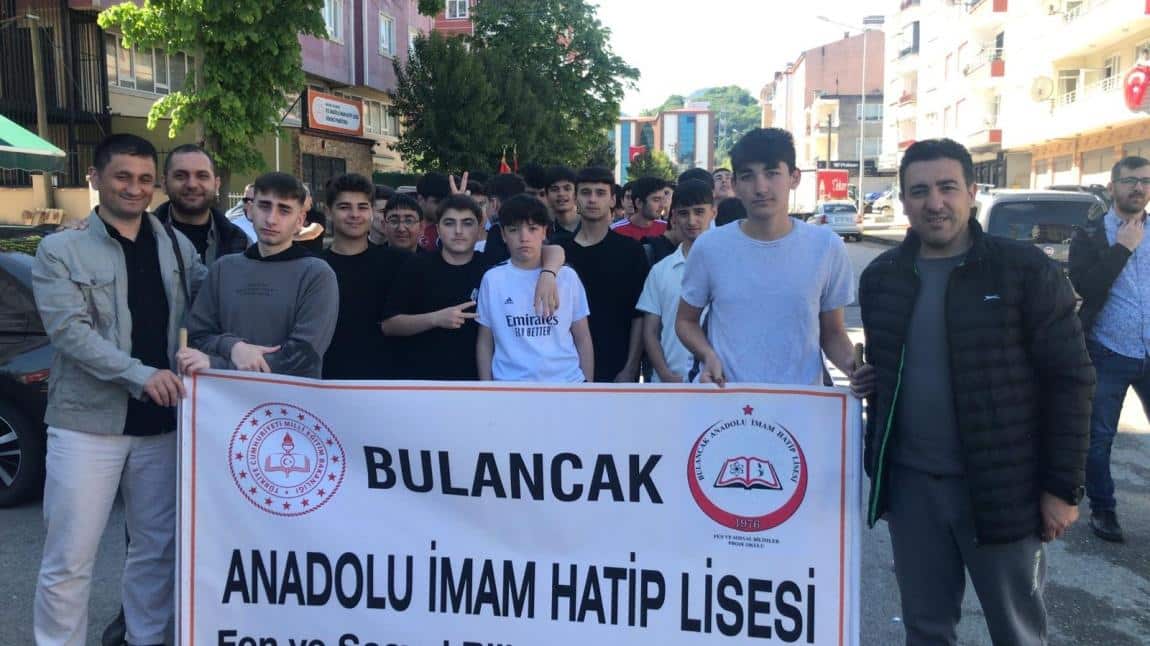 19 MAYIS'I KUTLADIK